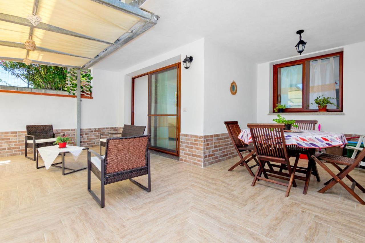 Appartamento Caterina Siniscola Exteriör bild