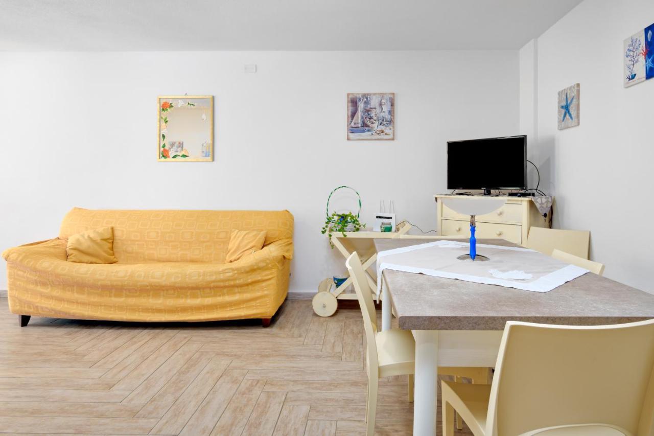 Appartamento Caterina Siniscola Exteriör bild