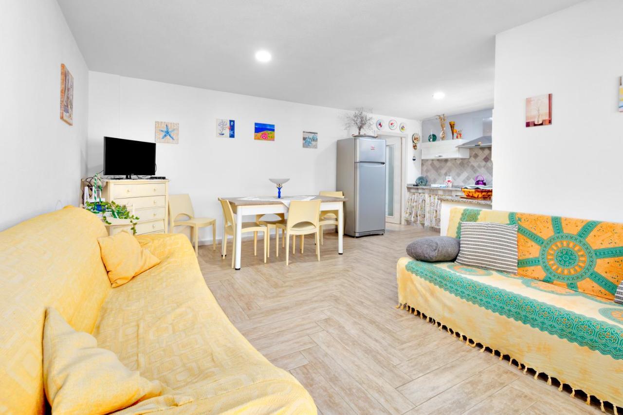 Appartamento Caterina Siniscola Exteriör bild